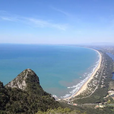 Club Tropicana Boutique Apartment San Felice Circeo