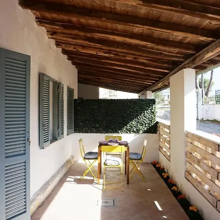 Club Tropicana Boutique * San Felice Circeo